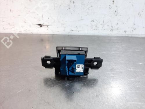 Switch PEUGEOT 308 II (LB_, LP_, LW_, LH_, L3_) 1.5 BlueHDi 130 | BP23595232I30 