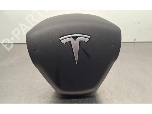 Used Driver airbag TESLA MODEL Y (5YJY) Long Range All-wheel Drive (514 hp) 31374894