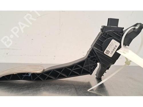 Gaspedaal FORD PUMA (J2K, CF7) 1.0 EcoBoost (125 hp) 29058271