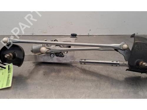 Articulacion limpia delantero TOYOTA YARIS (_P21_, _PA1_, _PH1_) 1.5 Hybrid (MXPH10, MXPH11) (116 hp) 30806807