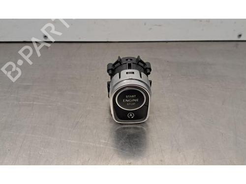 Used Switch MERCEDES-BENZ GLB (X247) GLB 180 d (247.610) (116 hp) 31324293