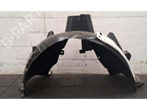 Used Wheel arch PEUGEOT 308 III (FB_, FH_, FP_, F3_, FM_) e-308 (FMZKWZ) (156 hp) 29468054