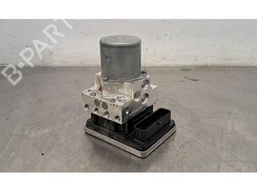 Used ABS pump MERCEDES-BENZ GLE (V167) GLE 350 de 4-matic (167.117) (320 hp) 23979092