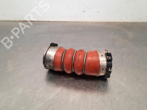 Used Intercooler pipe BMW 6 Gran Coupe (F06) 640 d (313 hp) 18135802