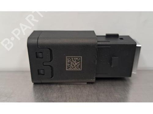 Electronic module PEUGEOT 2008 II (UD_, US_, UY_, UJ_, UR_, UC_) 1.2 PureTech 130 (USHNS, URHNS) | BP26968203M83 