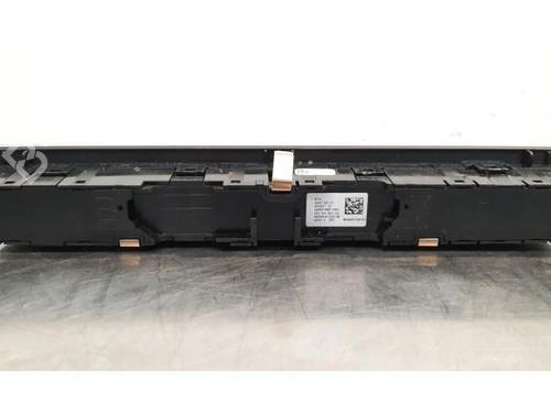 Switch BMW X2 (U10) iX2 eDrive 20 | BP23625107I30 