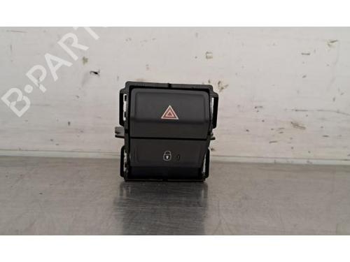 Used Warning switch PEUGEOT 508 SW II (FC_, FJ_, F4_) PureTech 130 (131 hp) 30739502