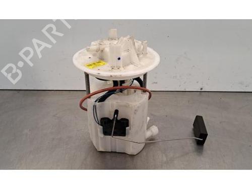 Used Fuel pump MERCEDES-BENZ GLE (W166) 250 d 4-matic (166.004) (204 hp) 30605443
