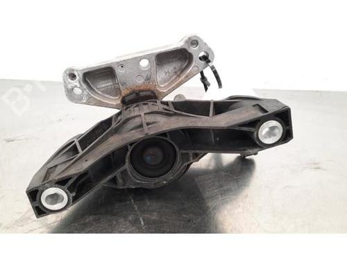 Engine mount PEUGEOT 308 SW III (FC_, FJ_, FR_, F4_, FN_) BlueHDi 130 (FCYHZL, FCYHZT) | BP23620471M89 