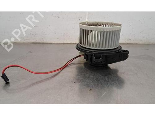 Used Heater blower motor MERCEDES-BENZ A-CLASS Saloon (V177) A 200 (177.187) (163 hp) 25796063