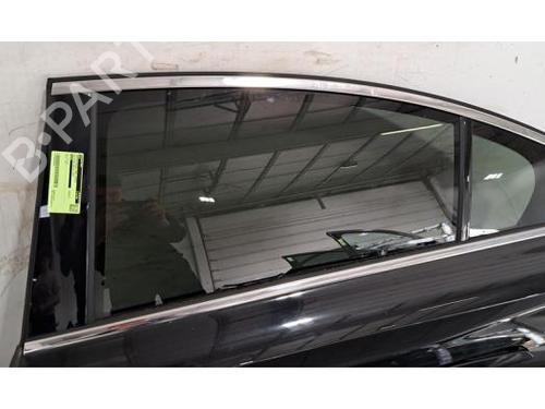 Puerta trasera izquierda DS DS 9 (X2_) 1.6 PureTech 225 (X25GGR) | BP30663205C4