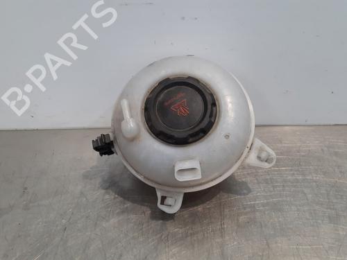 Used Expansion tank SEAT ATECA (KH7, KHP) 1.0 TSI (116 hp) 15026302