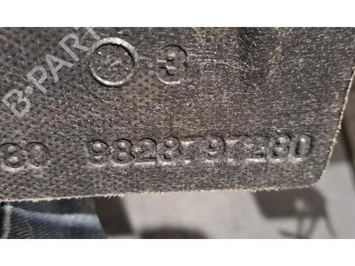 Used Underbody protection PEUGEOT 308 III (FB_, FH_, FP_, F3_, FM_) Hybrid 136 (FPHPYC) (136 hp) 31842802