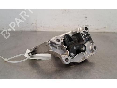 Used Engine mount PEUGEOT 208 II (UB_, UP_, UW_, UJ_) 1.2 PureTech 75 (75 hp) 24624687