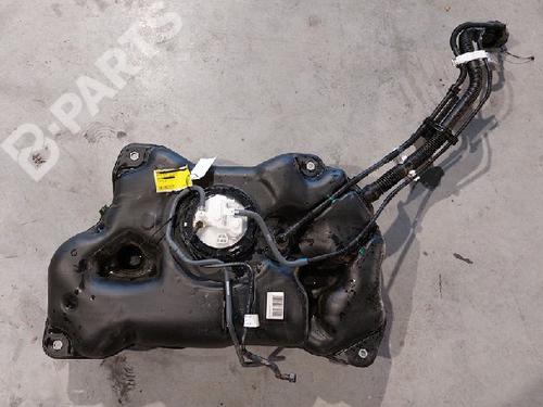 Used Fuel tank Fuel tank TOYOTA YARIS (_P21_, _PA1_, _PH1_) 1.0 (KSP211) (72 hp) 10890527 10890527
