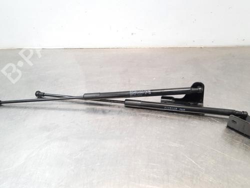 Tailgate lift support PEUGEOT 3008 II SUV (MC_, MR_, MJ_, M4_) 1.6 PureTech 180 (M45GFR, M45GFU) 9811547680