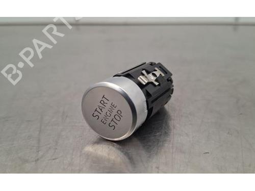 switch-audi-q5-sportback-fyt-2020-32665194 main image