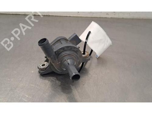 Used Auxiliary water pump Auxiliary water pump TOYOTA YARIS CROSS (MXP_) 1.5 Hybrid (MXPJ10) (116 hp) 32820655 32820655