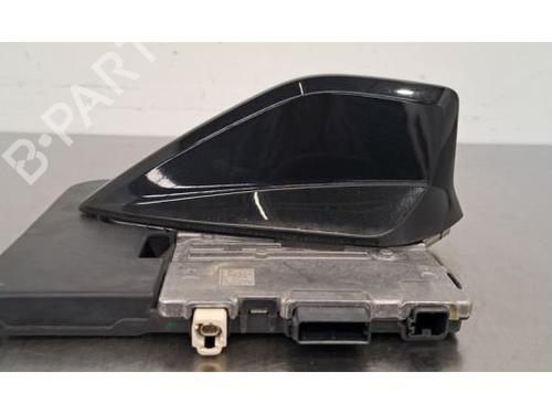 Used Antenna/Base PEUGEOT 308 SW III (FC_, FJ_, FR_, F4_, FN_) PureTech 130 (FRHNSL, FRHNST) (131 hp) 29214703