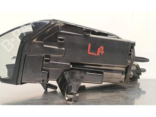 Left taillight PEUGEOT 308 III (FB_, FH_, FP_, F3_, FM_) PureTech 130 (FPHNSL, FPHNST) | BP26441965C34 
