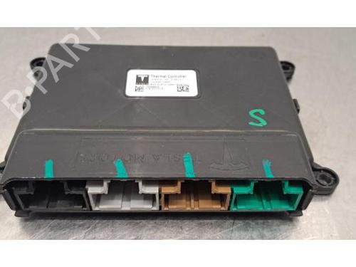 Used Control unit Control unit TESLA MODEL S (5YJS) 100D AWD (422 hp) 40289367 40289367