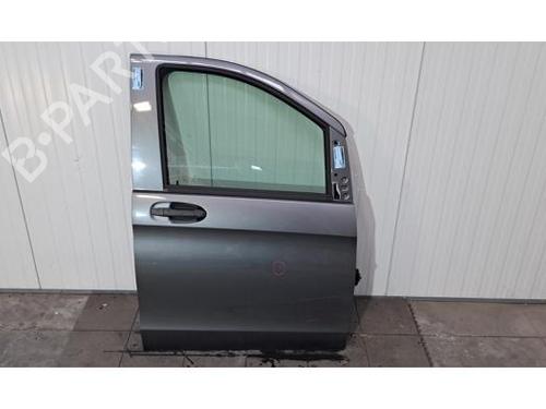 Used Right front door Right front door 34118113 34118113