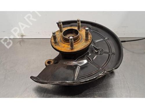 Fusee links voor OPEL MOKKA / MOKKA X (J13) 1.6 CDTI (_76) (136 hp) 31705252