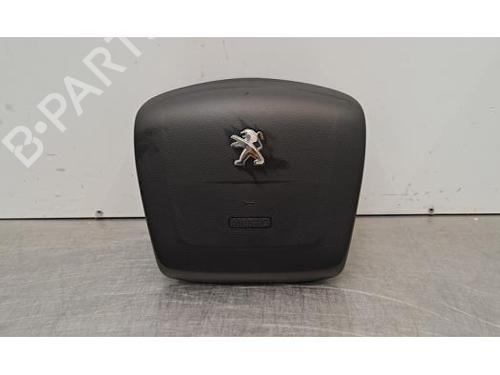 Used Driver airbag Driver airbag 38022779 38022779