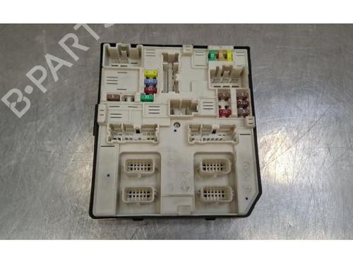 Fuse box RENAULT MASTER III Van (FV) 2.3 dCi 110 FWD (FV0R, FV0W, FV1A) | BP38039063E1 - Image 4