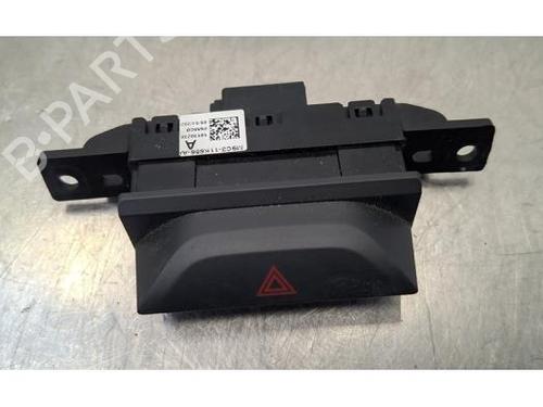 Warning switch JAGUAR E-PACE (X540) 1.5 P300e Plug-in Hybrid AWD | BP40614919I22 - Image 2