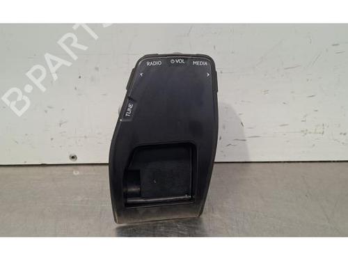 Used Switch Switch LEXUS UX (_AA1_, _AH1_, _MA1_) 250h (MZAH10) (184 hp) 33165447 33165447