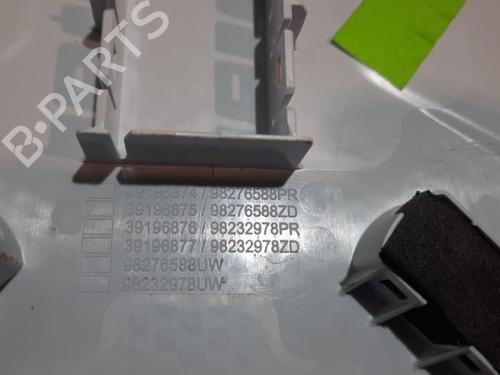 Interior roof light PEUGEOT 2008 II (UD_, US_, UY_, UJ_, UR_, UC_) 1.5 BlueHDI 110 (UDYHSK) | BP23631184I8 