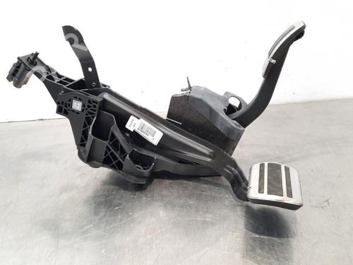 Pedal PEUGEOT 3008 II SUV (MC_, MR_, MJ_, M4_) 1.2 THP/ PureTech 130 (MRHNSM, MRHNSU, MRHNSJ, MRHNYW,... | BP15789230I4 