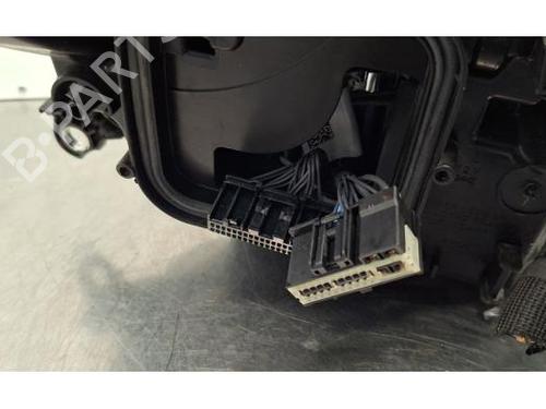 Left headlight PEUGEOT 308 III (FB_, FH_, FP_, F3_, FM_) PureTech 130 (FPHNSL, FPHNST) | BP31241747C28 