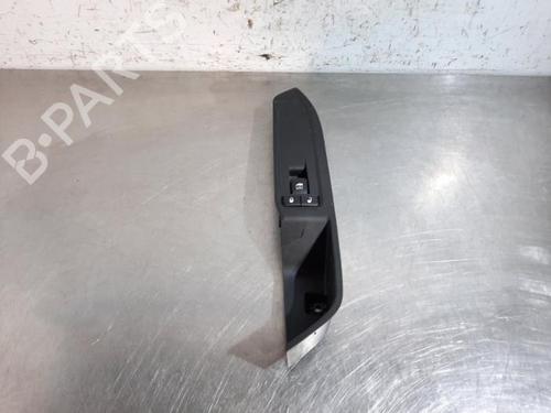 Spak kontakt JEEP COMPASS (MP, M6, MV, M7) 1.3 (131 hp) 24479338