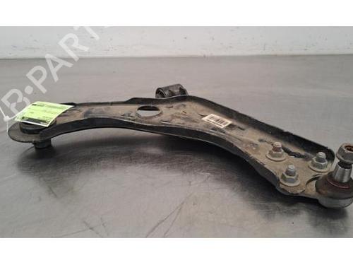 Used Right front suspension arm PEUGEOT 308 III (FB_, FH_, FP_, F3_, FM_) e-308 (FMZKWZ) (156 hp) 28033215