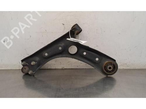 Used Right front suspension arm Right front suspension arm 37092143 37092143