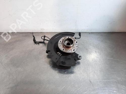 Høyre Styrespindel lagerhus Høyre Styrespindel lagerhus RENAULT CAPTUR II (HF_) TCe 90 (HFM6) (91 hp) 34433484 34433484