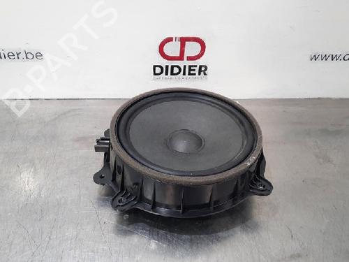Used Speaker TESLA MODEL 3 (5YJ3) EV AWD (441 hp) 10888158