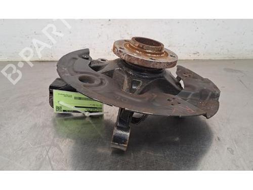 Used Right front steering knuckle PEUGEOT 308 III (FB_, FH_, FP_, F3_, FM_) PureTech 130 (FPHNSL, FPHNST) (131 hp) 28136157