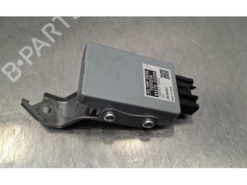 Switch TOYOTA YARIS CROSS (MXP_) 1.5 Hybrid AWD-i (MXPJ16) | BP40289167I30 - Image 3