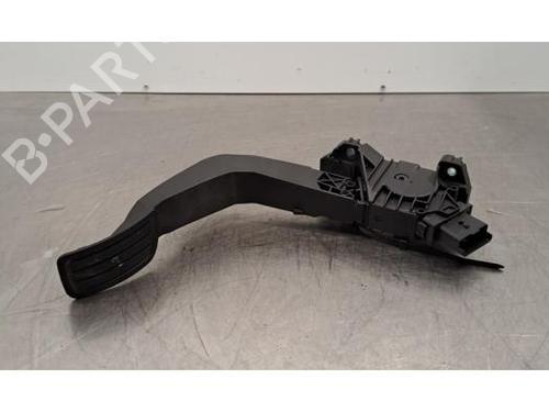Used Pedal CITROËN C3 IV (CC_, CB_) 1.2 PureTech 100 (CCHPV4) (101 hp) 30927383