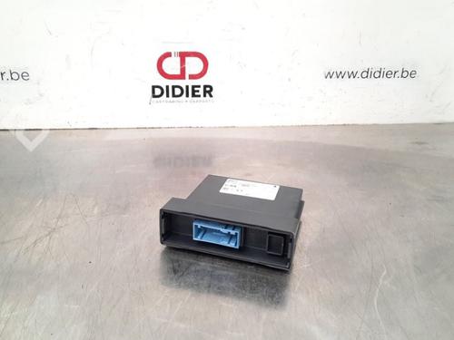 lights-ecu-peugeot-208-ii-ub_-up_-uw_-uj_-e-208-9841539980-2019-10897271 main image