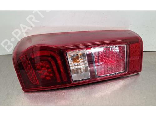 Used Right taillight Right taillight ISUZU D-MAX III (TFR, TFS) 1.9 DDI 4x4 (TFS87) (163 hp) 33247857 33247857