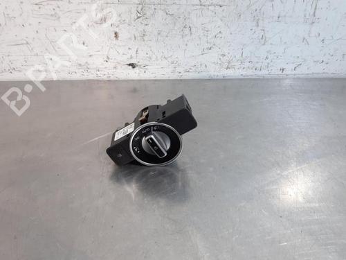 Used Headlight switch MERCEDES-BENZ A-CLASS (W176) A 180 CDI / d (176.012) (109 hp) 24918945