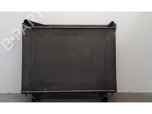 Used Water radiator Water radiator 37514950 37514950