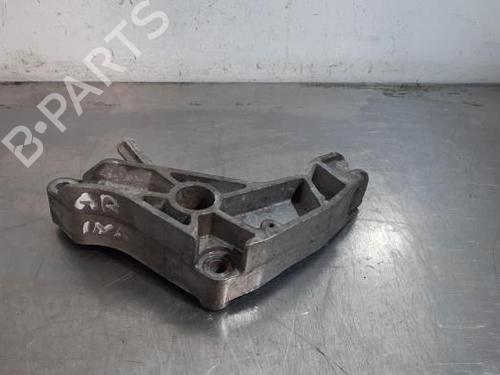 Used Engine mount Engine mount OPEL MERIVA B MPV (S10) 1.4 (75) (120 hp) 36757980 36757980
