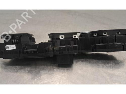 Switch BMW 1 (F40) 116 d | BP40615025I30 - Image 2