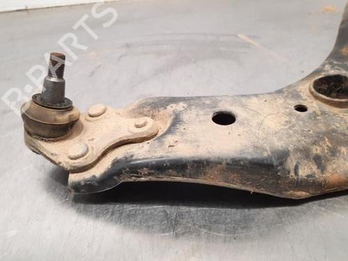 Right front suspension arm TOYOTA AURIS Estate (_E18_) 1.3 (NRE180_) | BP18237096M13 