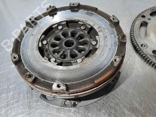 Used Flywheel AUDI Q5 (FYB, FYG) 2.0 TDI (150 hp) 10883335